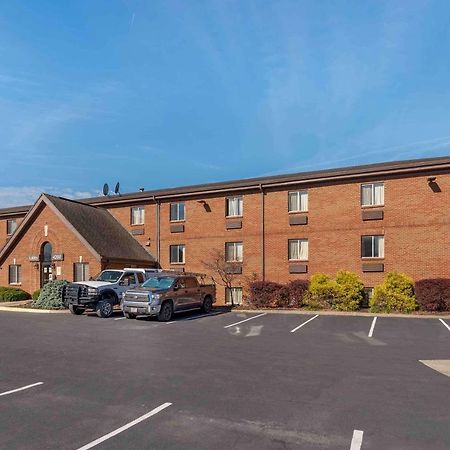 Extended Stay America Suites - Cincinnati - Blue Ash - Reagan Hwy Екстер'єр фото