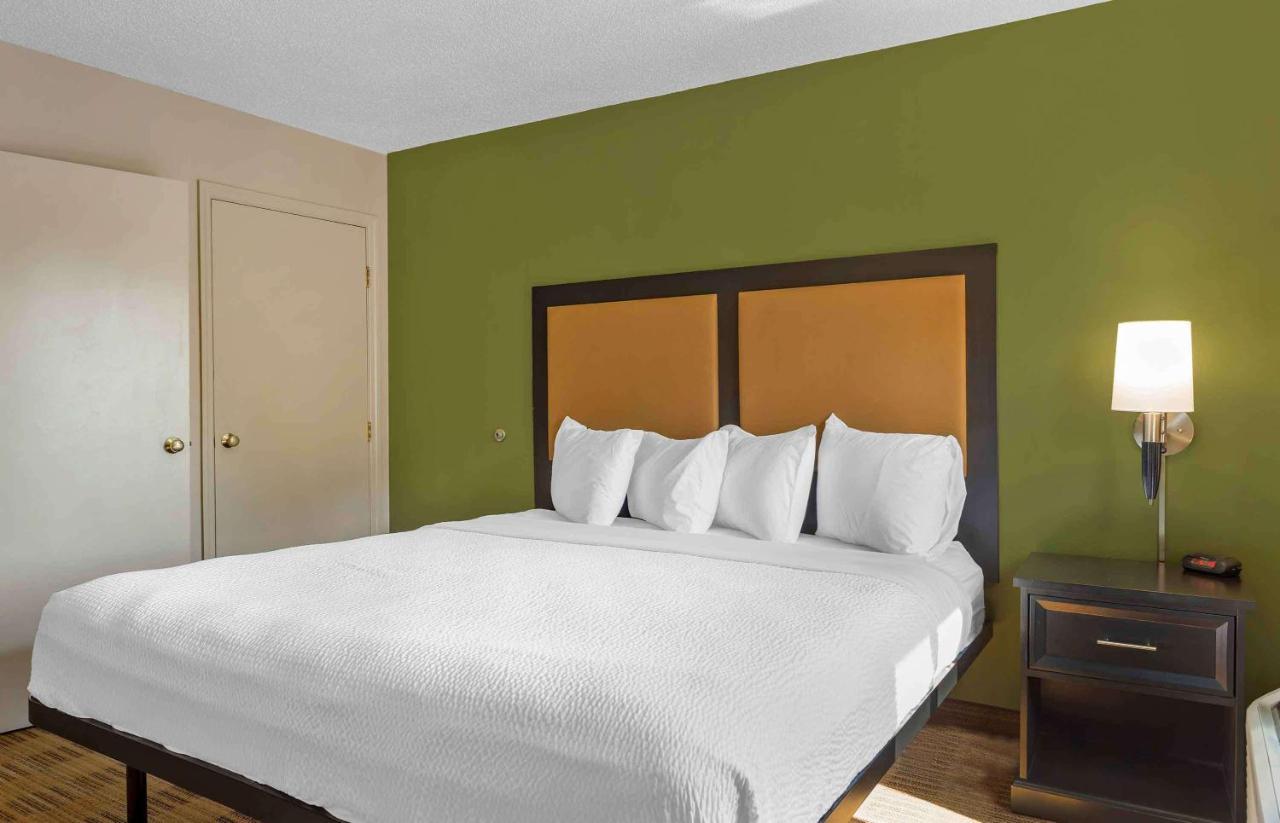 Extended Stay America Suites - Cincinnati - Blue Ash - Reagan Hwy Екстер'єр фото