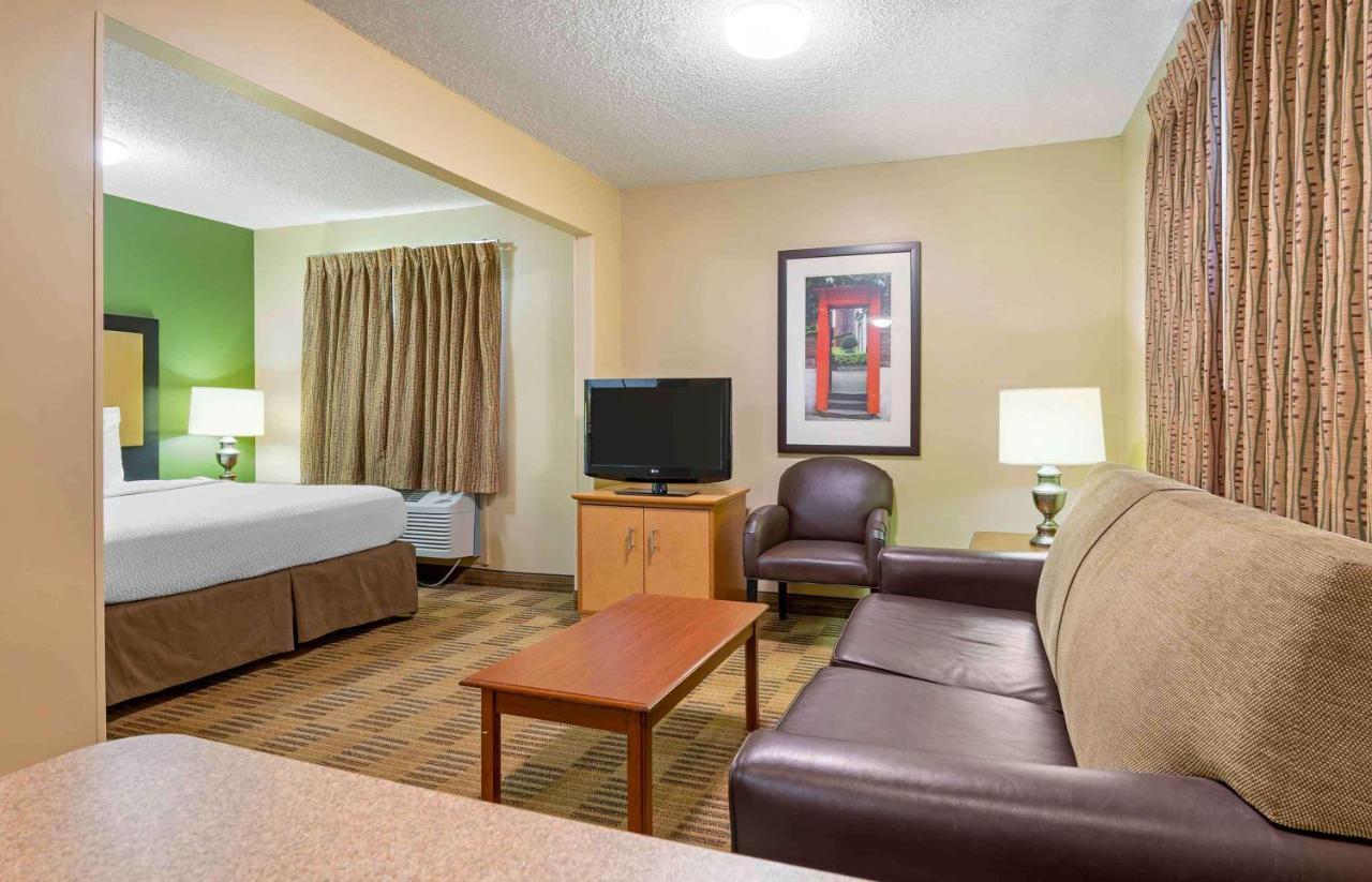 Extended Stay America Suites - Cincinnati - Blue Ash - Reagan Hwy Екстер'єр фото