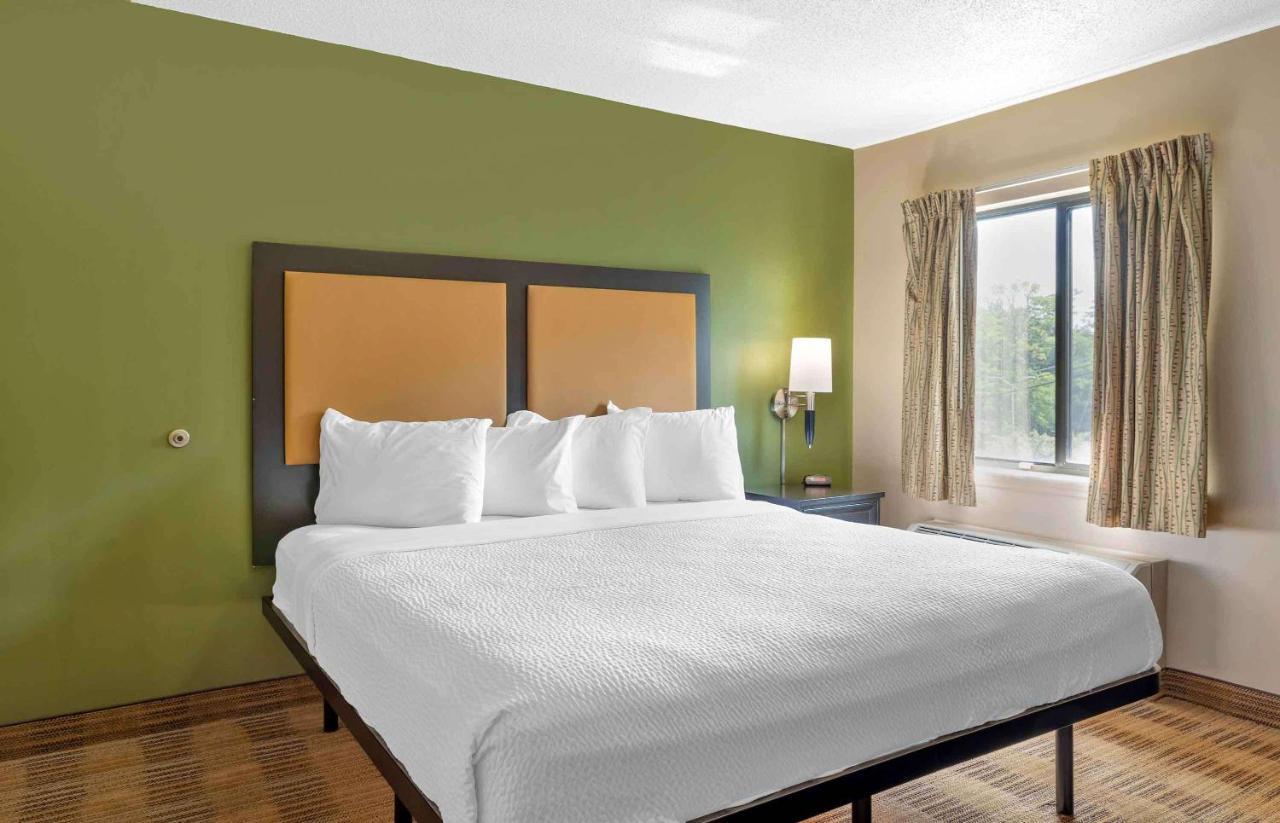 Extended Stay America Suites - Cincinnati - Blue Ash - Reagan Hwy Екстер'єр фото